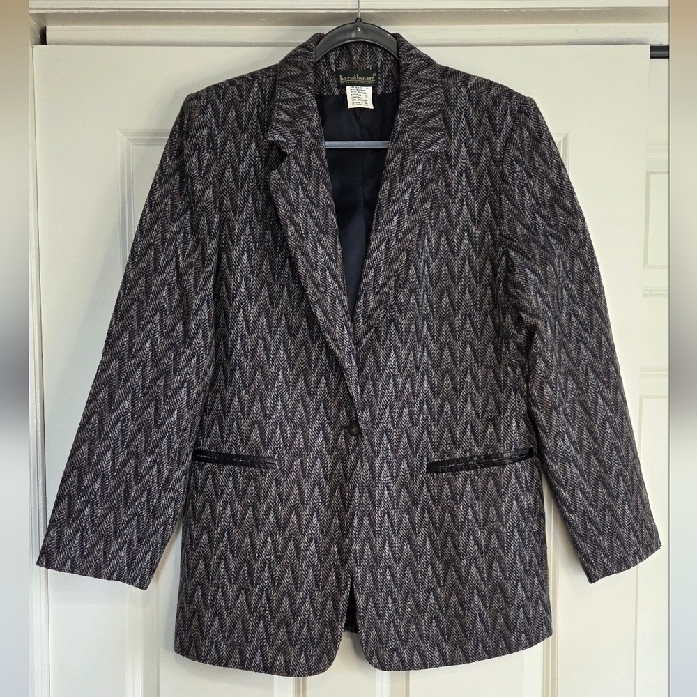 Vintage Harve Benard Black and Grey Chevron Pattern Wool Blazer - Size 12
